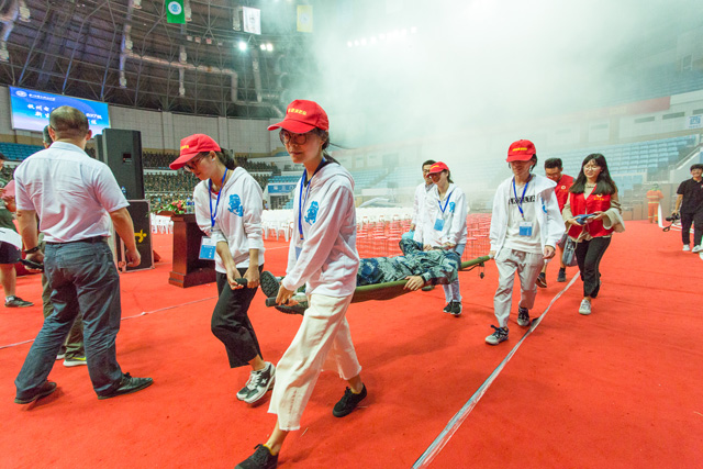 1506503030287872.jpg 5DM38332-1.jpg