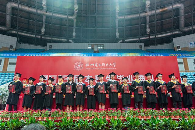 1561539845391059.jpg 3.jpg