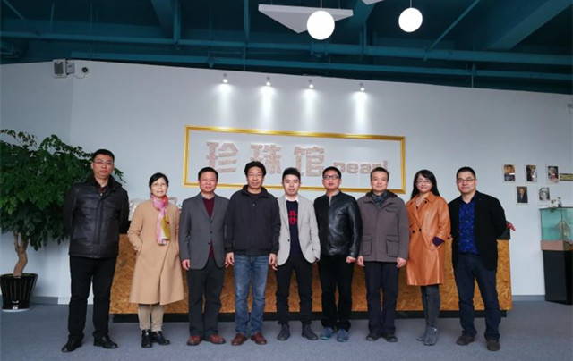 微信图片_20171207081348_副本.jpg