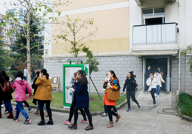 1478762639361560.jpg 2.jpg