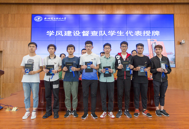 1524797996657032.jpg 3C9H5385.jpg