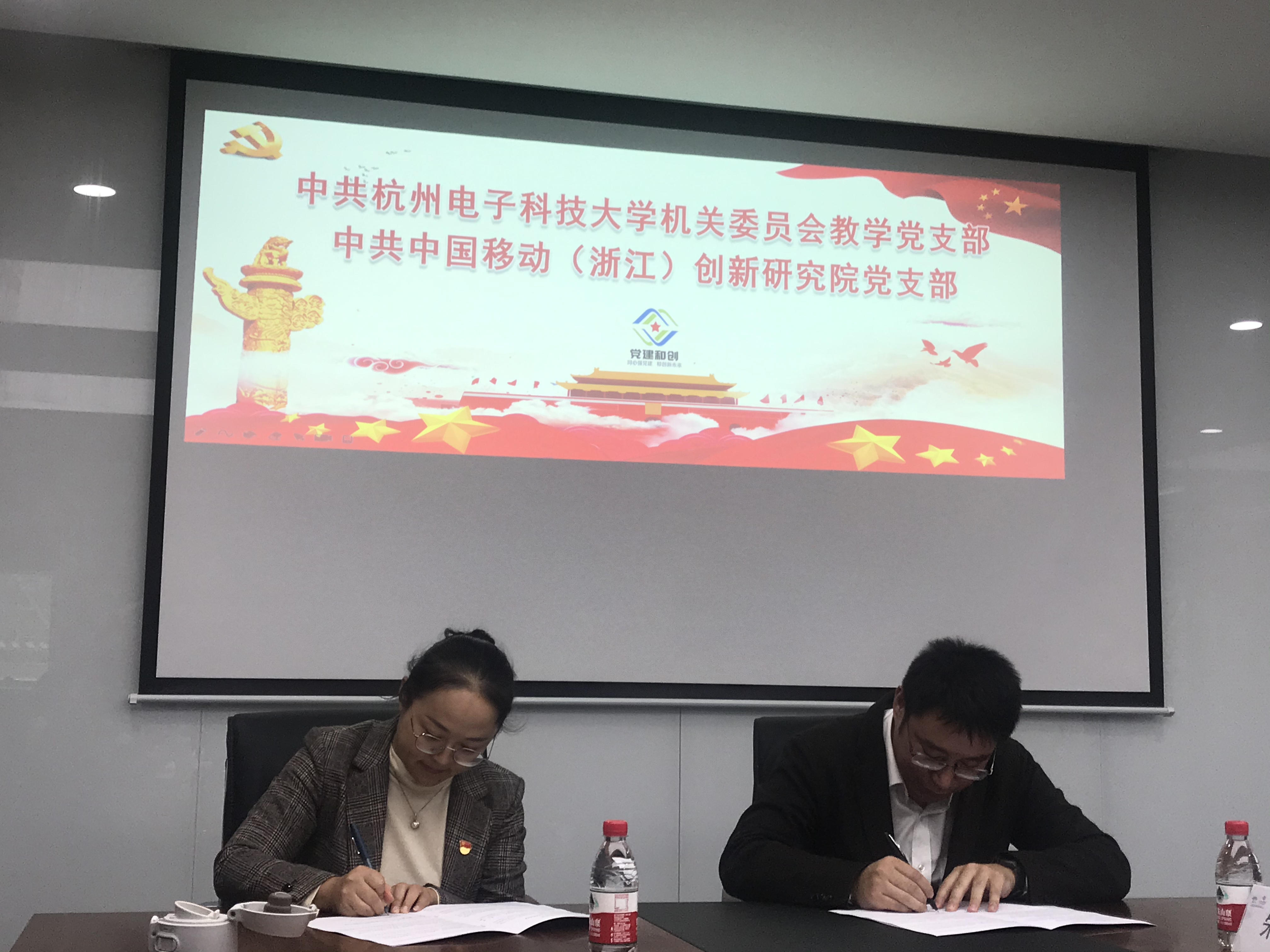 1636420744869671.jpg 1636420744869671.jpg