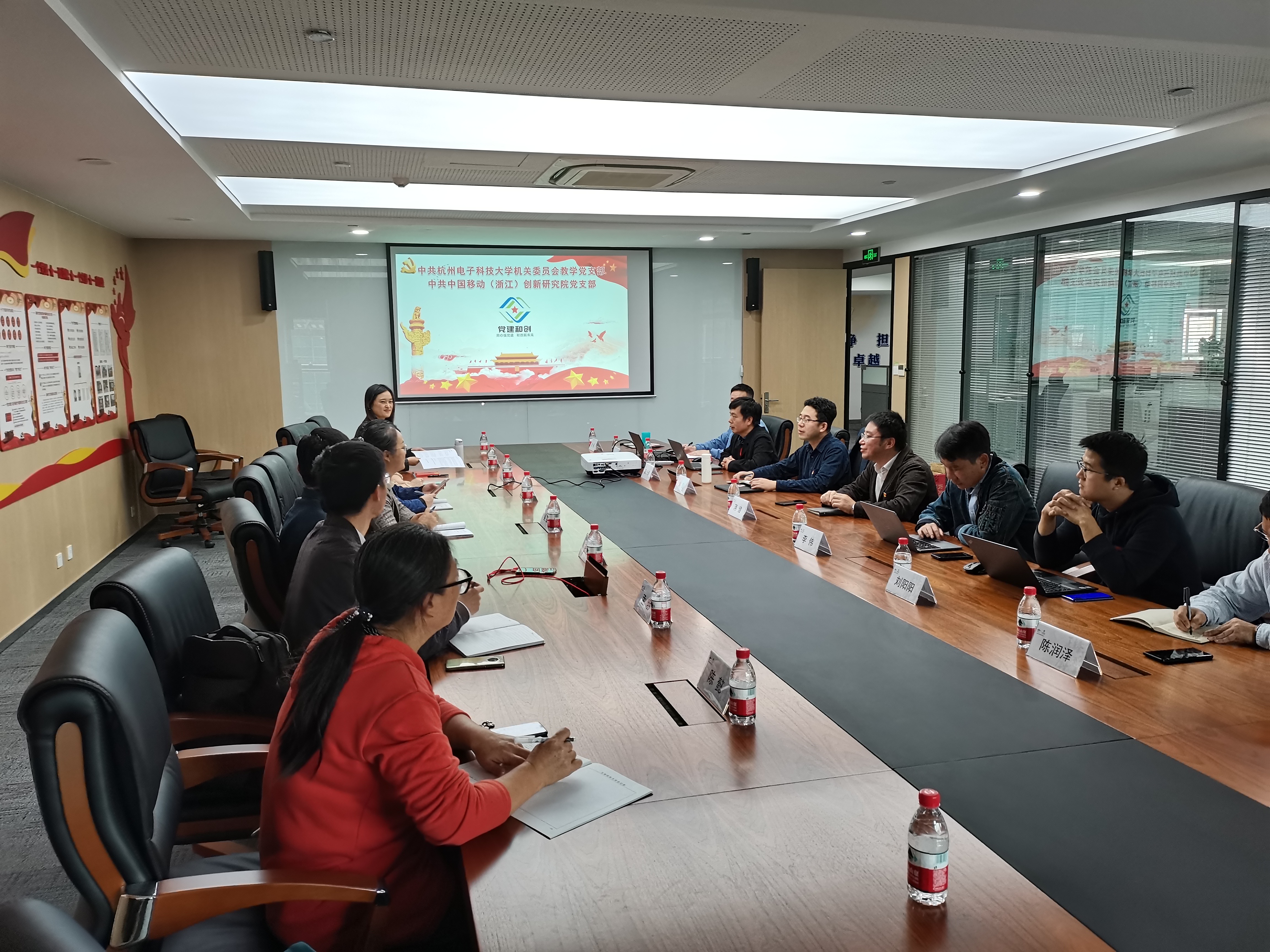 1636420711594582.jpg 1636420711594582.jpg