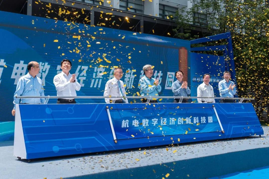 1620190903633594.jpg 1620190903633594.jpg