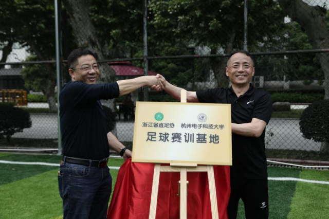 1653375935728285 (1).png