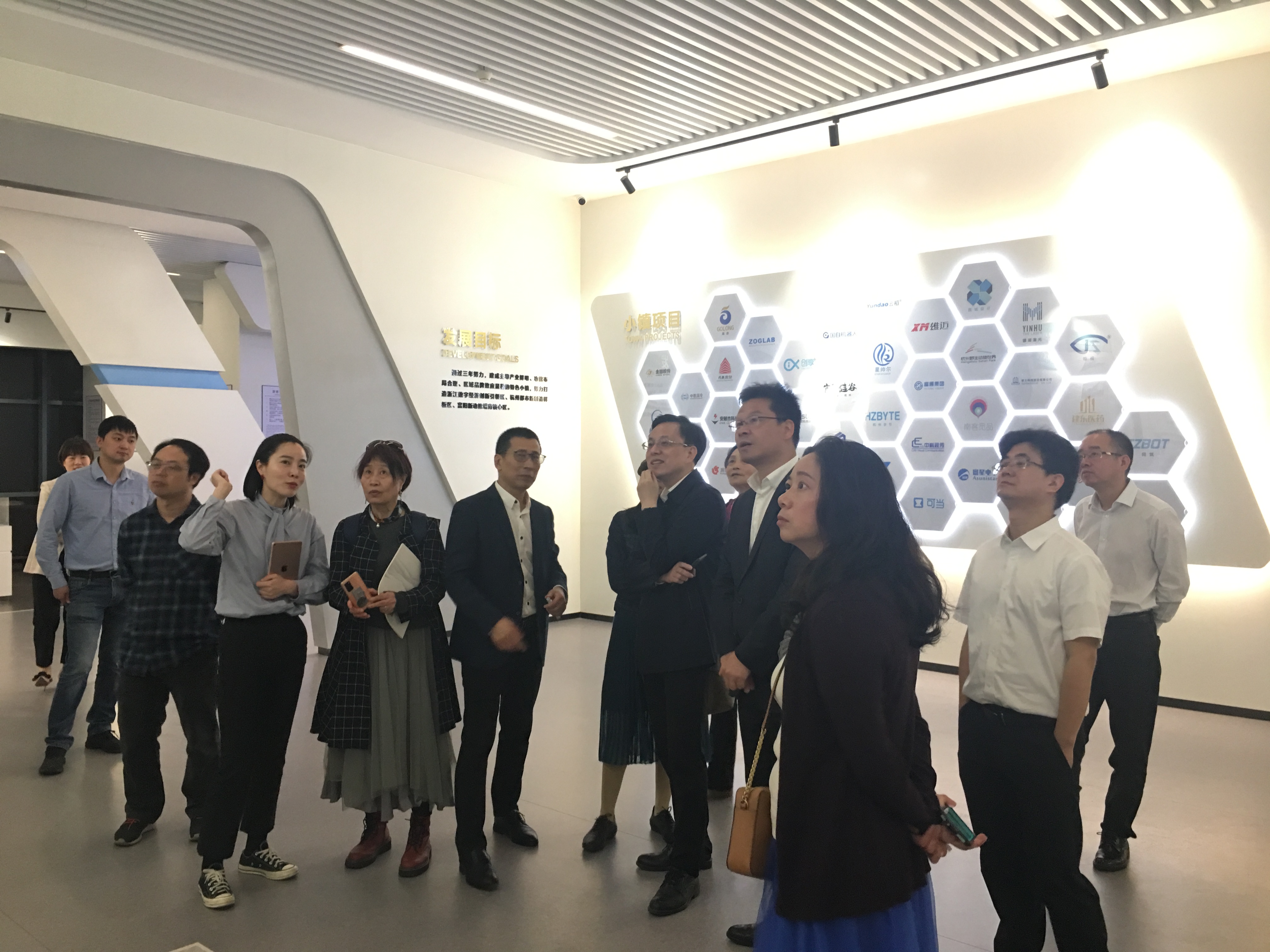 1620357927496128.jpg 1620357927496128.jpg