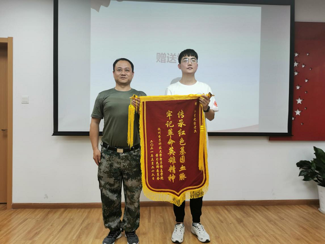 图片10.png