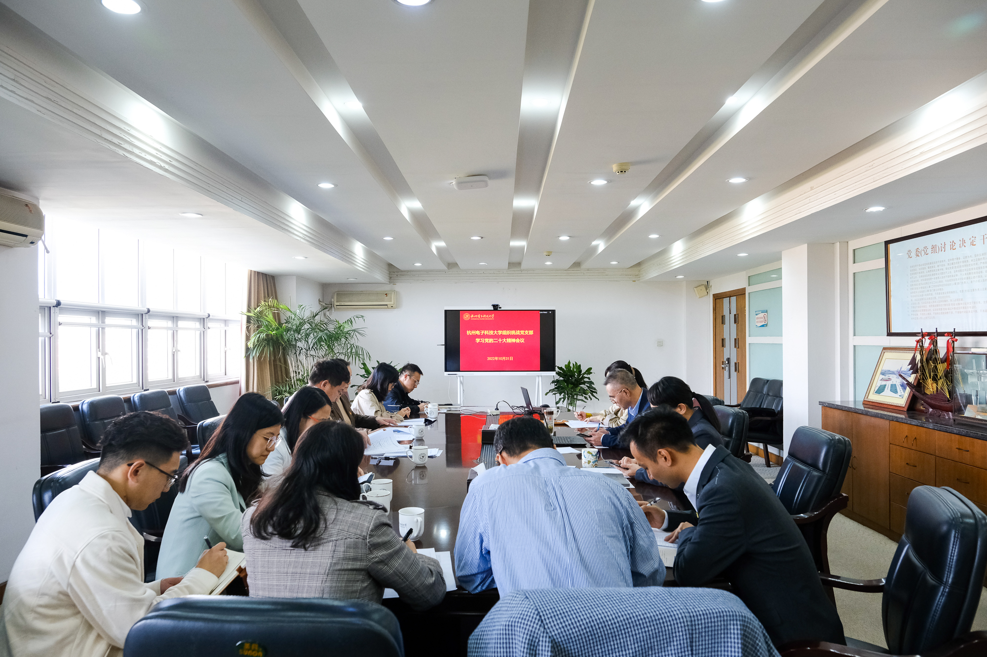 1667295236981555.jpg 1667295236981555.jpg