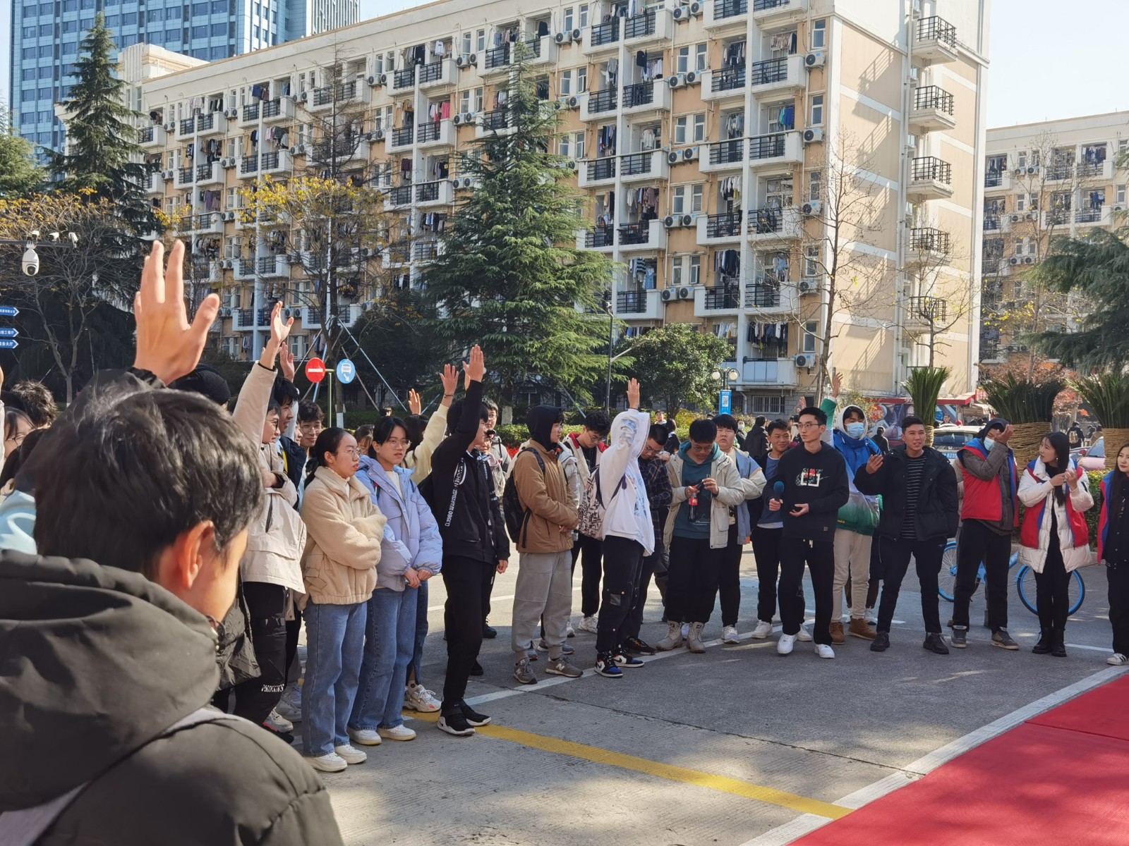 1638518461856842.jpg 1638518461856842.jpg