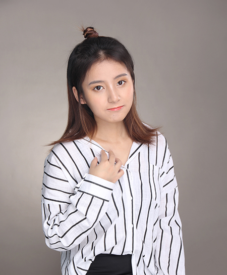 郑经诗宣传照.jpg