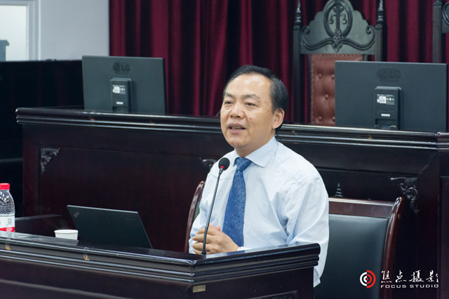 5.18徐祥民教授讲学新闻稿DSC_7032_副本.jpg