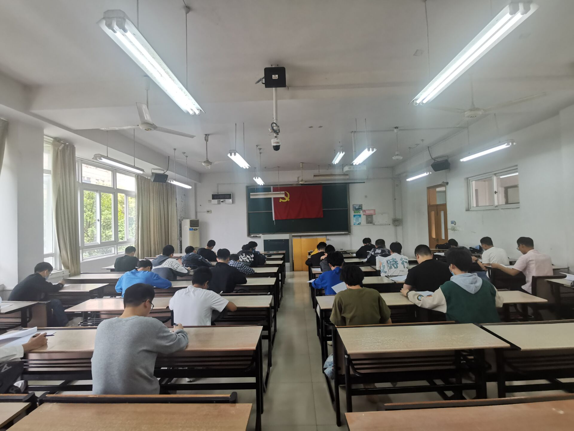 1654763423790034.png 1654763423790034.png