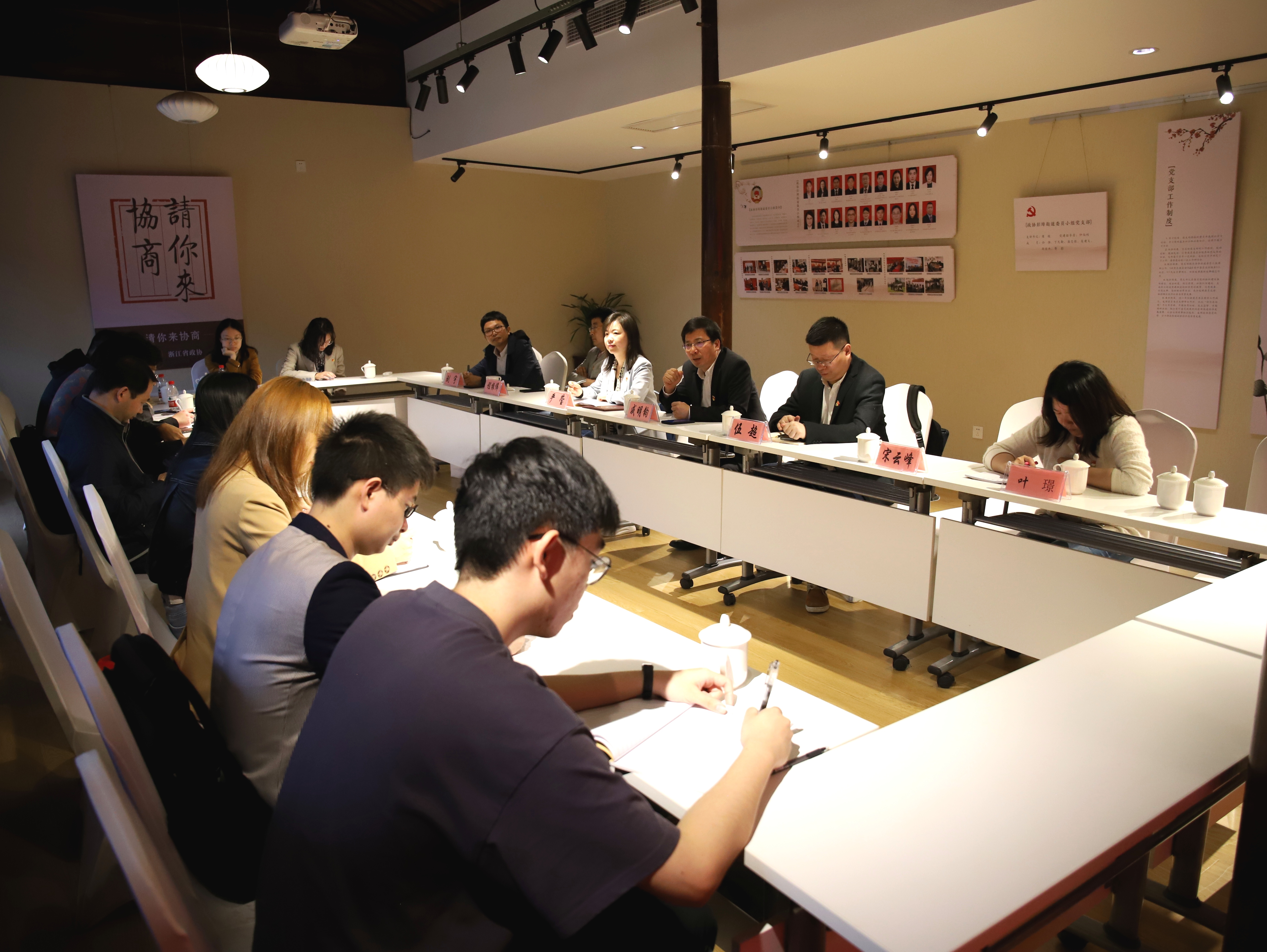 1619511222436949.jpg 1619511222436949.jpg