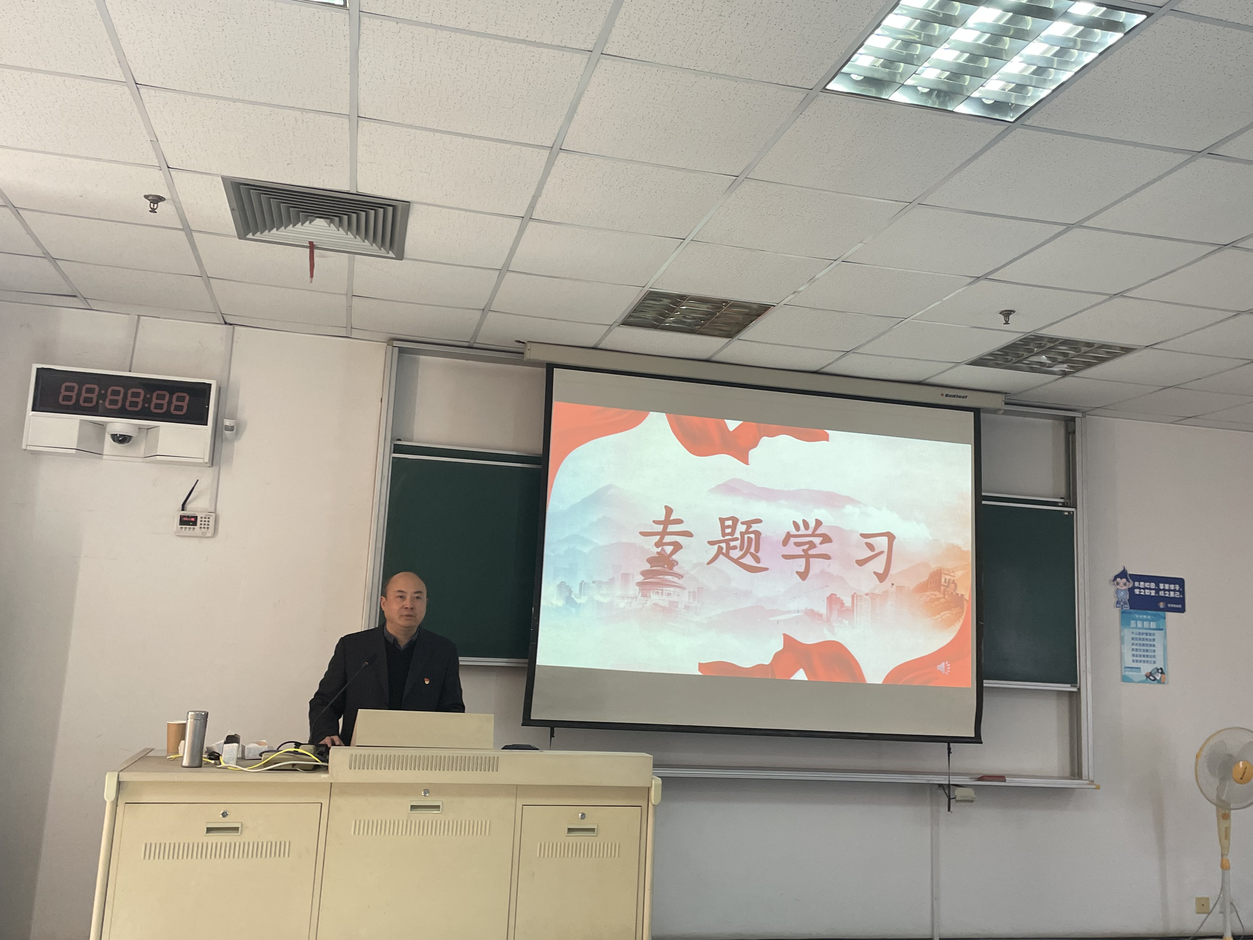 1638520278546637.png 图片1.png