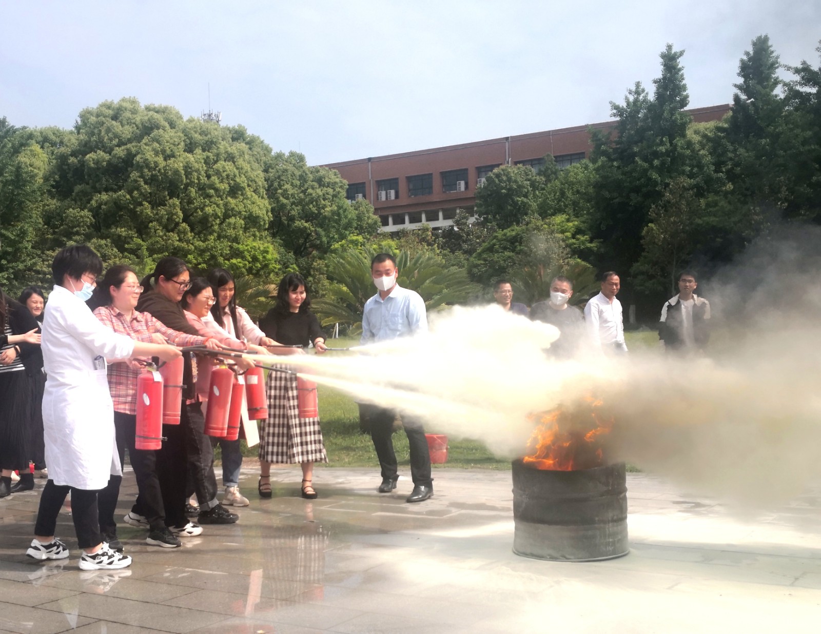 1619434745853961.jpg 1619434745853961.jpg