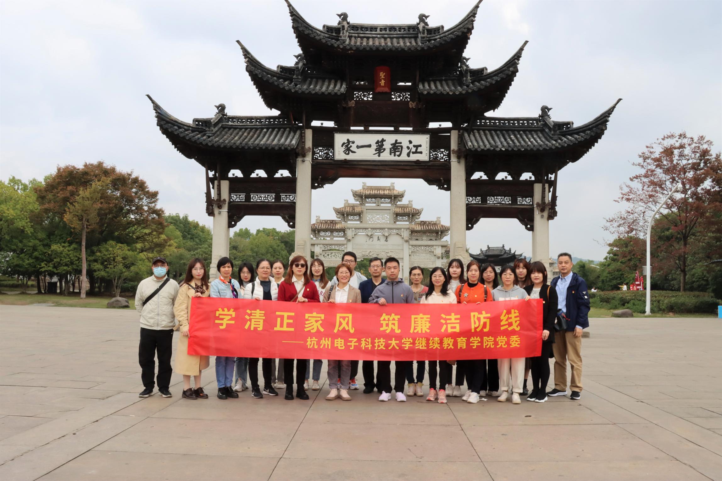 1667197793509621.jpg 1667197793509621.jpg