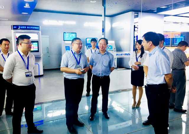 参观中南大学科技园（研发）总部入驻企业新云网科技有限公司.jpg