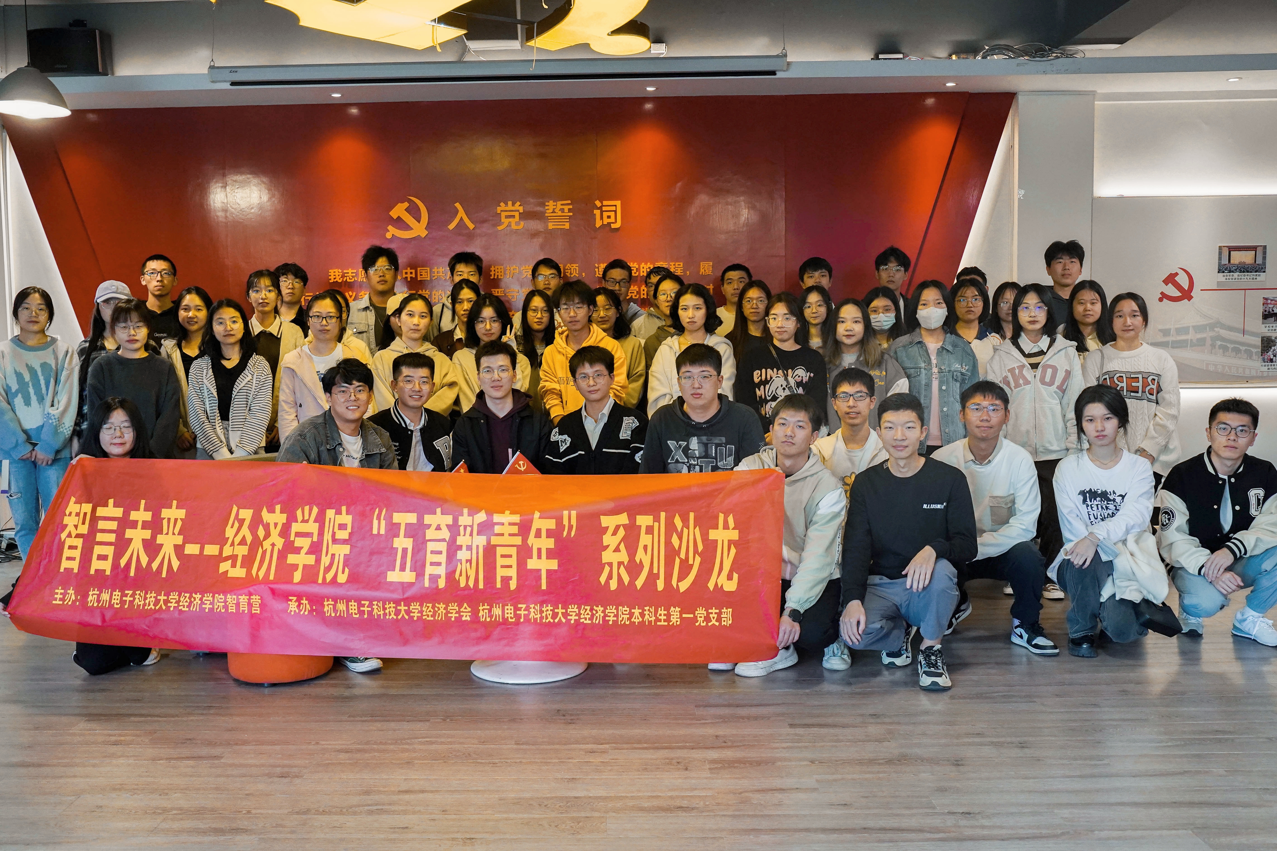 1667875517394764.jpg 1667875517394764.jpg