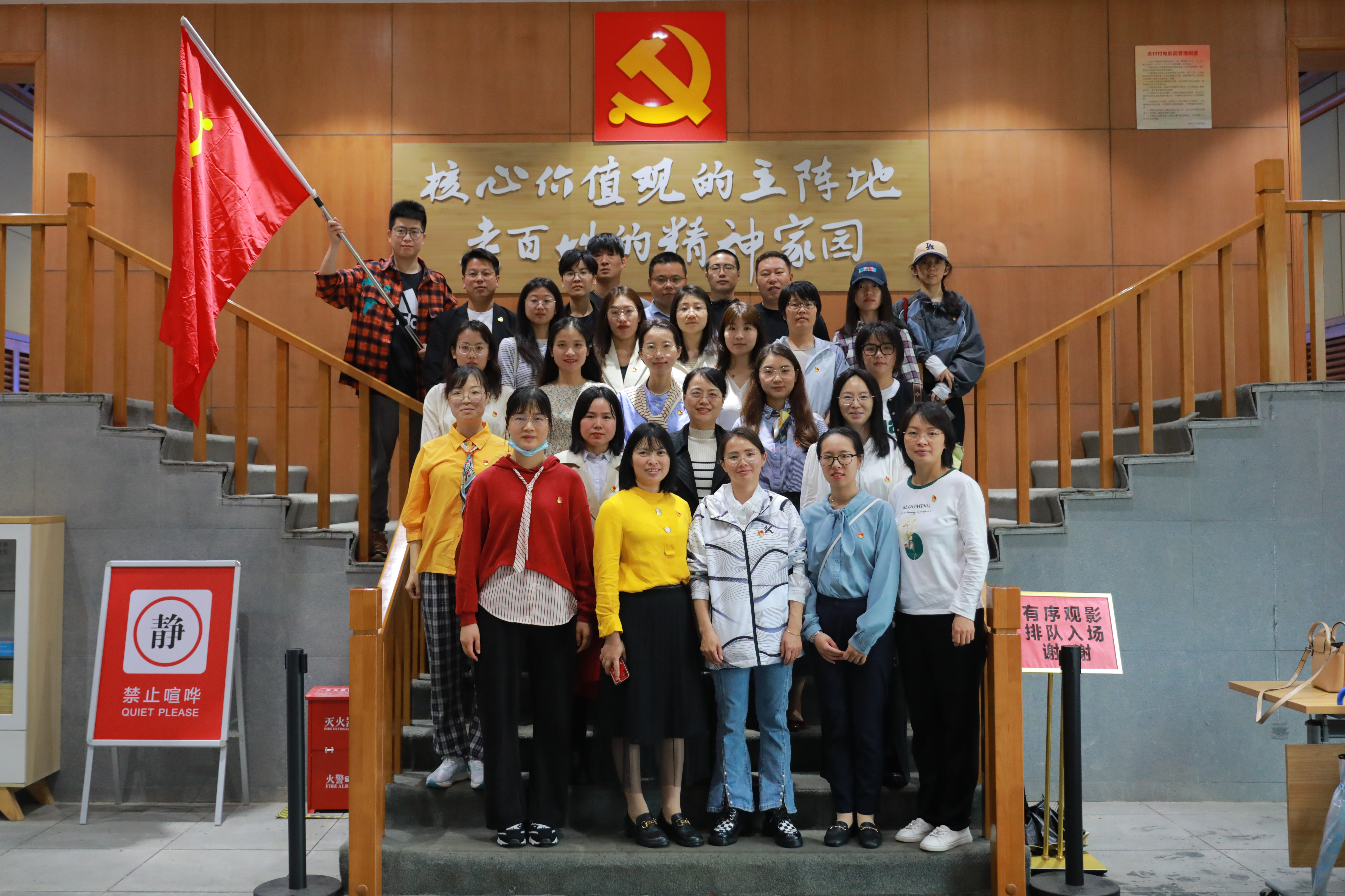 1684317895658605.jpg 1684317895658605.jpg